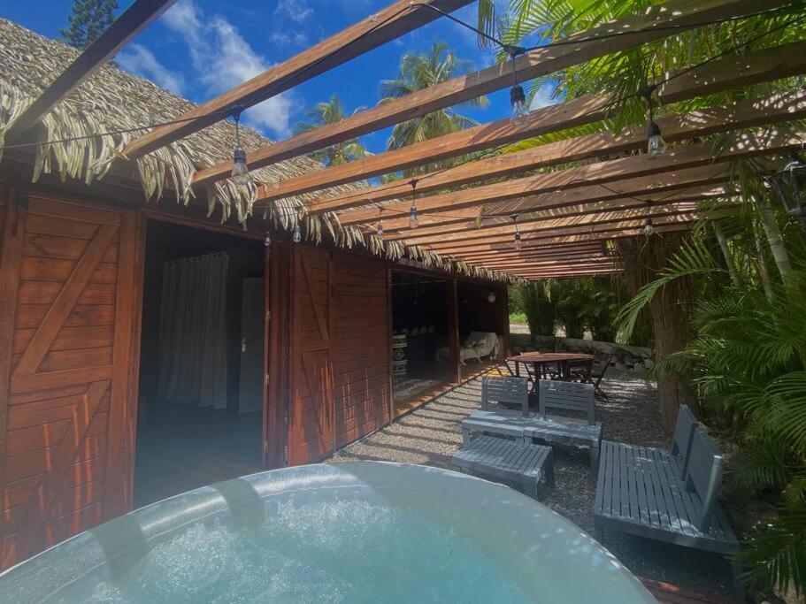 Eden Chalet, Spa Privatif Les Abymes Exterior photo